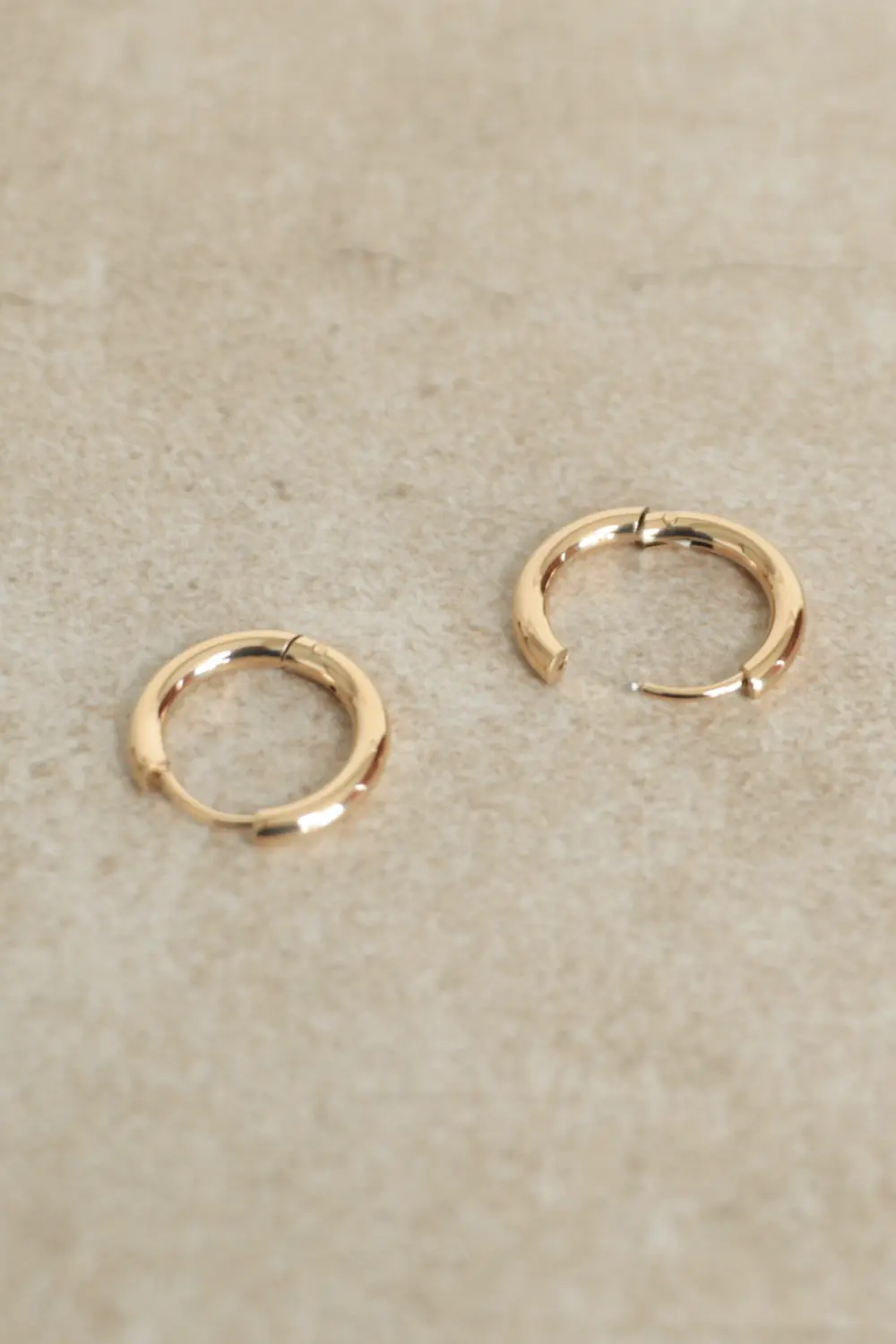 Becca Hoops Small - Image 2