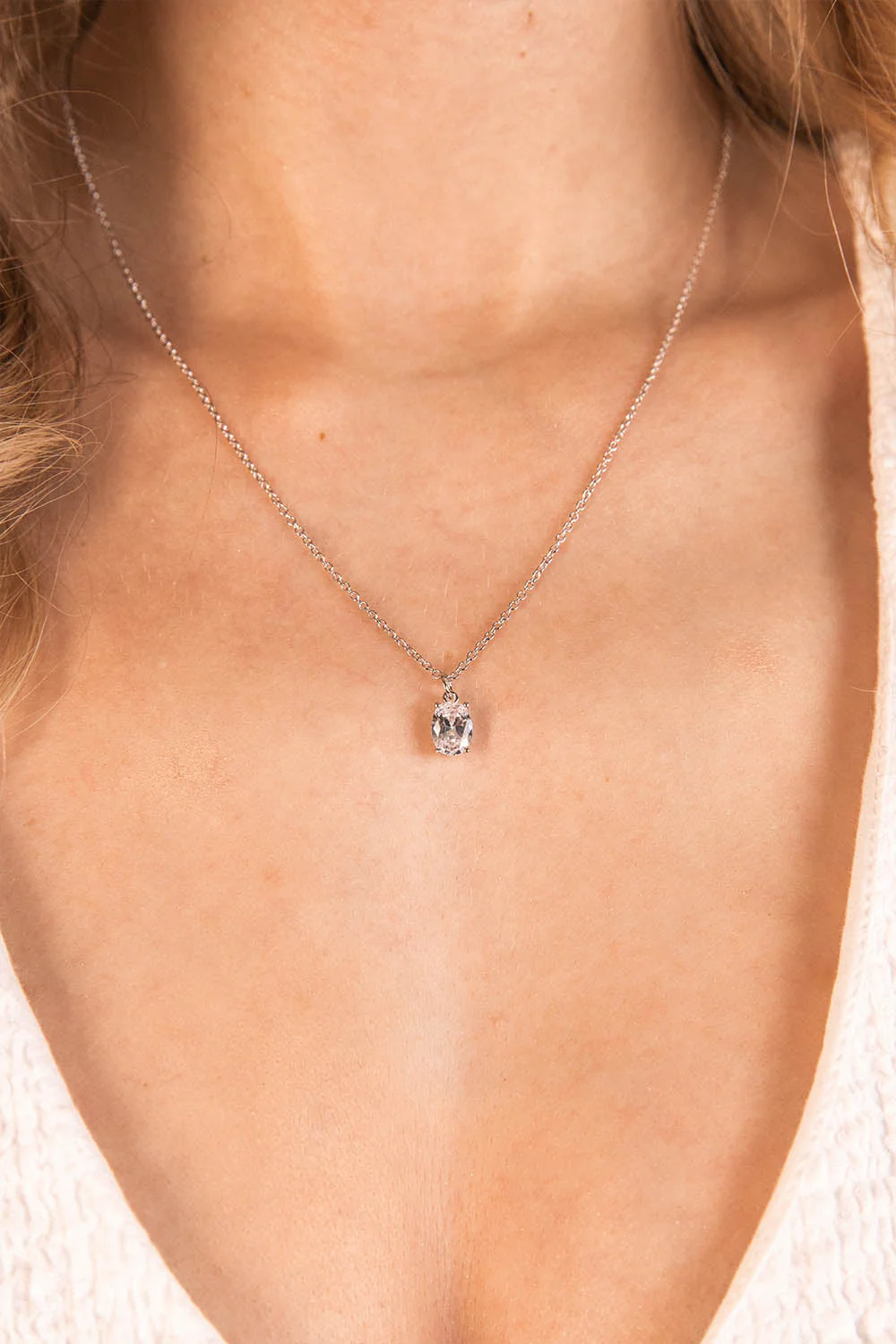 Brilliant Oval Pendant Necklace - Image 2
