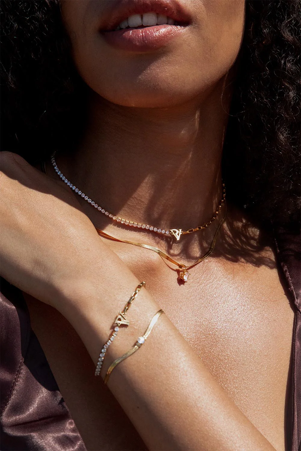 Brilliant Sleek Pendant Necklace - Image 5
