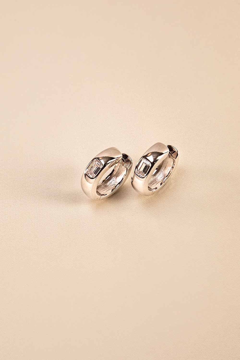 Emerald Hoops - Image 3