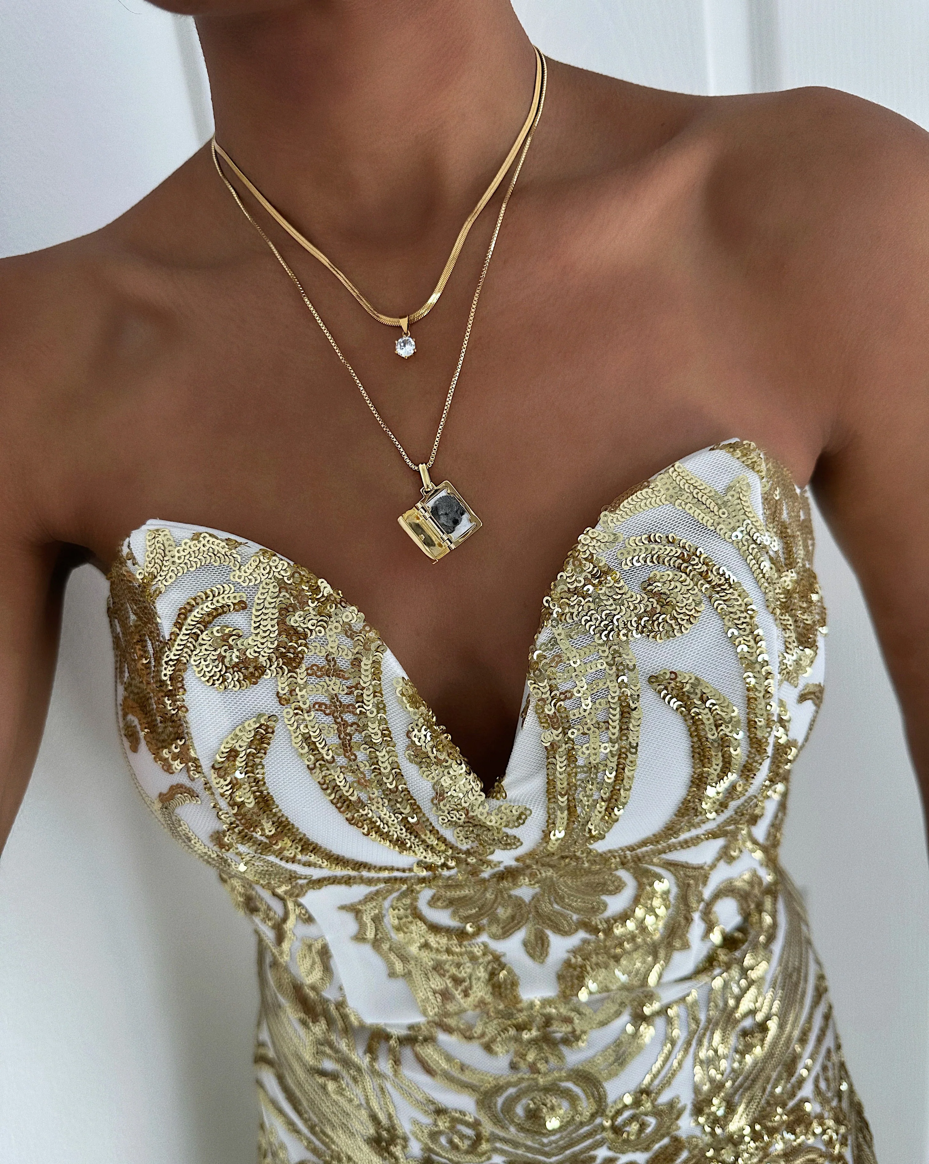 Engravable Locket Necklace - Image 9
