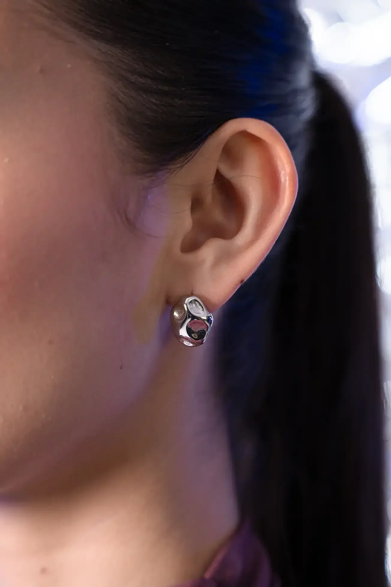 Molten Earstud - Image 3