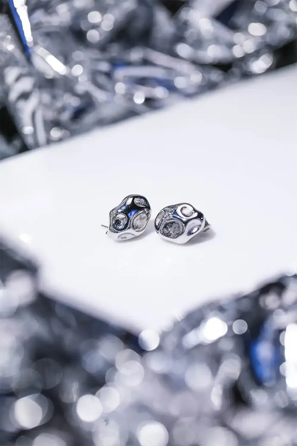 Molten Earstud - Image 6